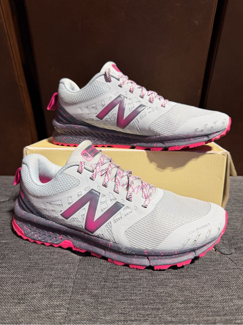 New Balance Women's Light Gray and Pink Trail Running Sneakers - Picture 2 of 10